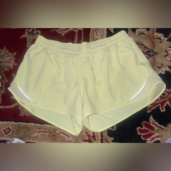 #151 Lululemon Hotty Hot Short II *Long 4Florid Flash Sz 10Tall
